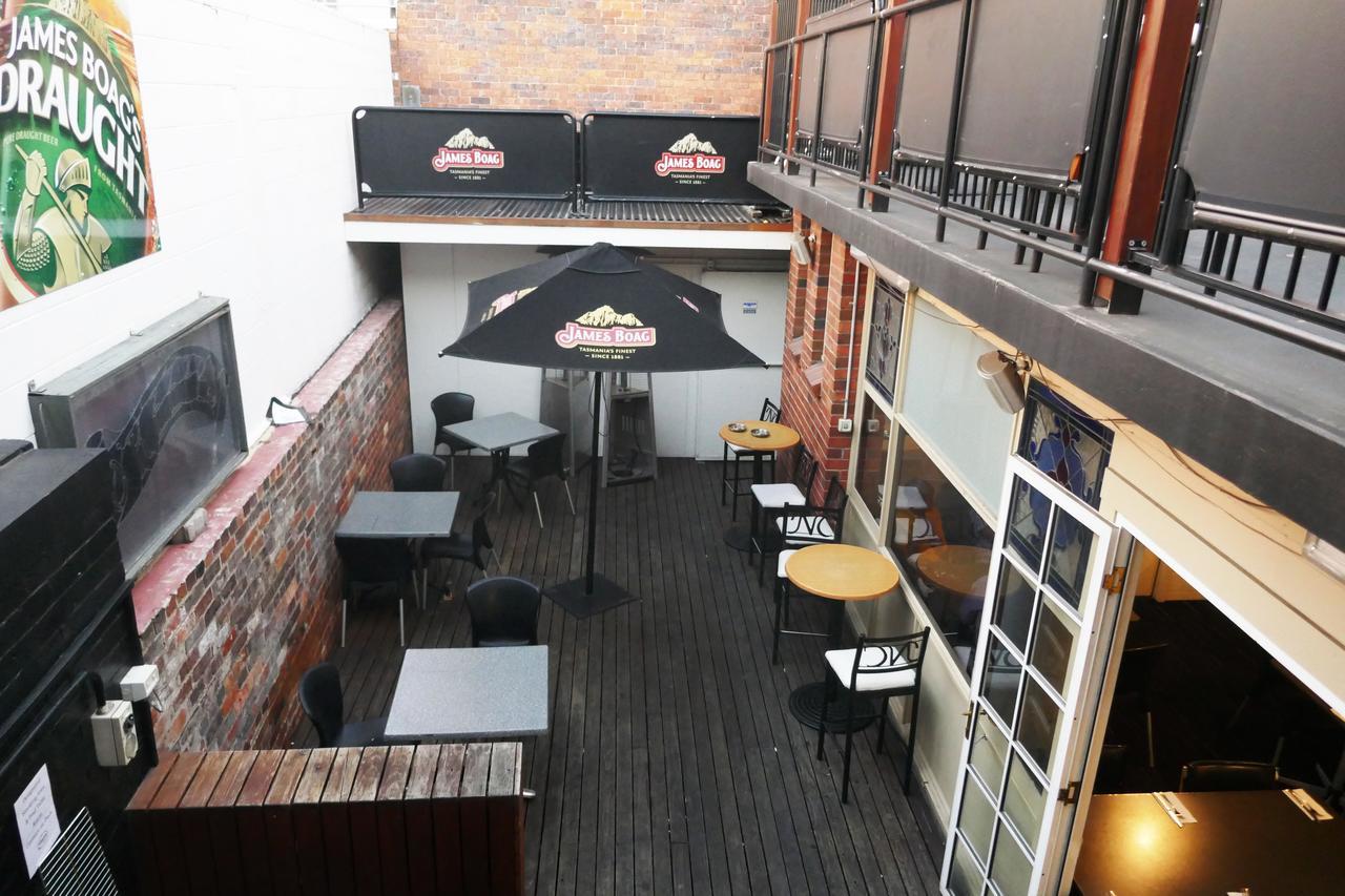 Okeefes Hotel Backpackers Launceston Esterno foto
